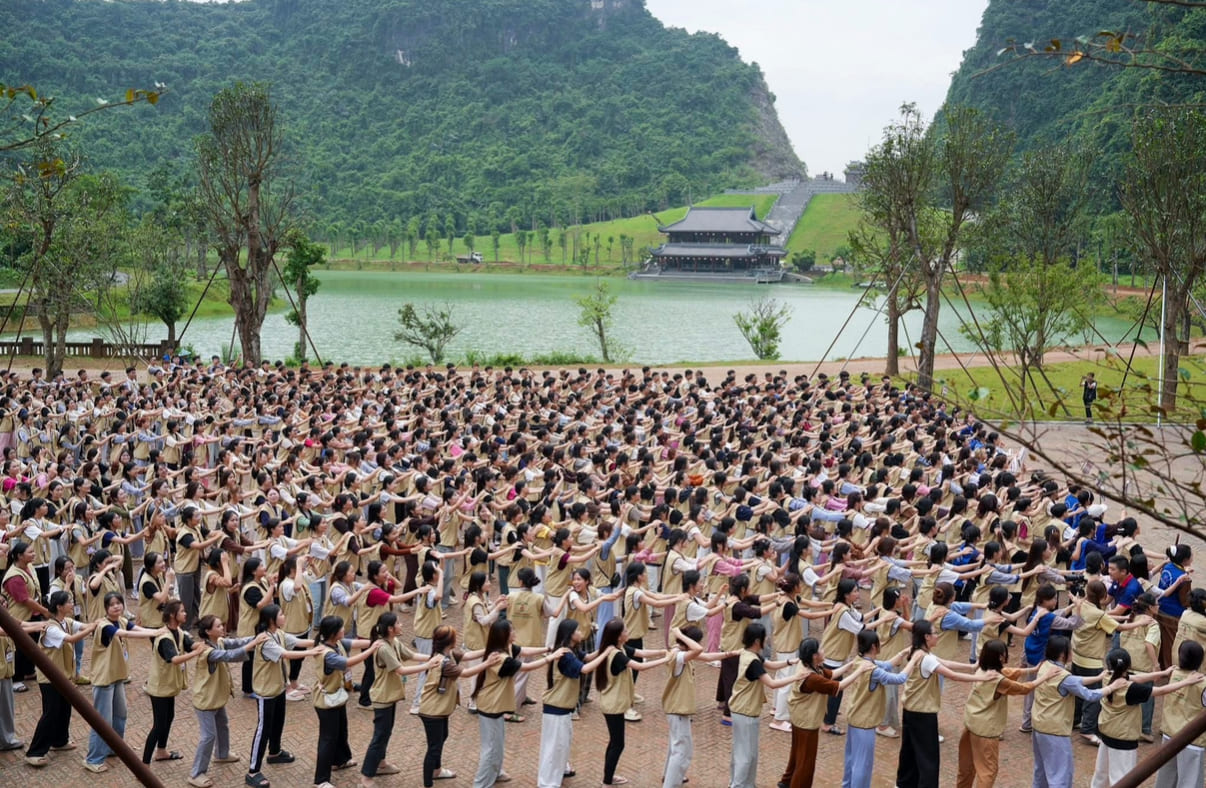 Khoá tu trải nghiệm 2025 tại chùa Bái Đính: Hành trình trở về với văn hoá, lịch sử và chính mình